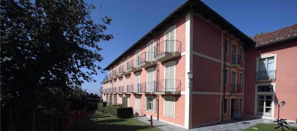 Hotel Castello Di Santa Vittoria Santa Vittoria dʼAlba Zewnętrze zdjęcie